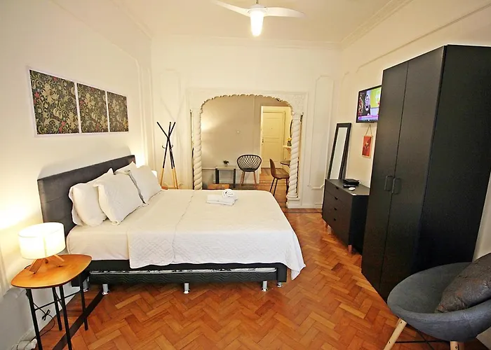 Rio Spot Homes vintage C051